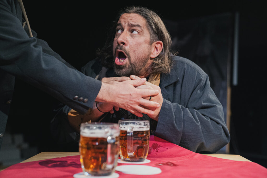 Lidská tragikomedie / 2025